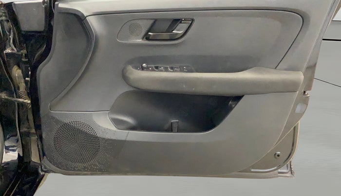 2021 Tata ALTROZ XZ PLUS PETROL DARK EDITION, Petrol, Manual, 36,554 km, Driver Side Door Panels Control
