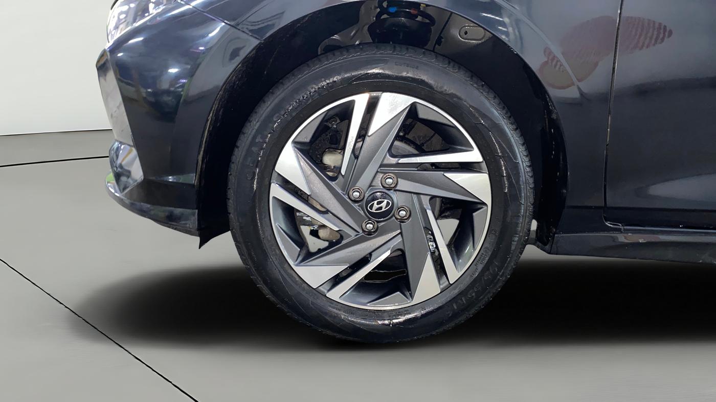 2021 Hyundai NEW I20 ASTA (O) 1.2 MT, Petrol, Manual, 21,448 km, Left Front Wheel