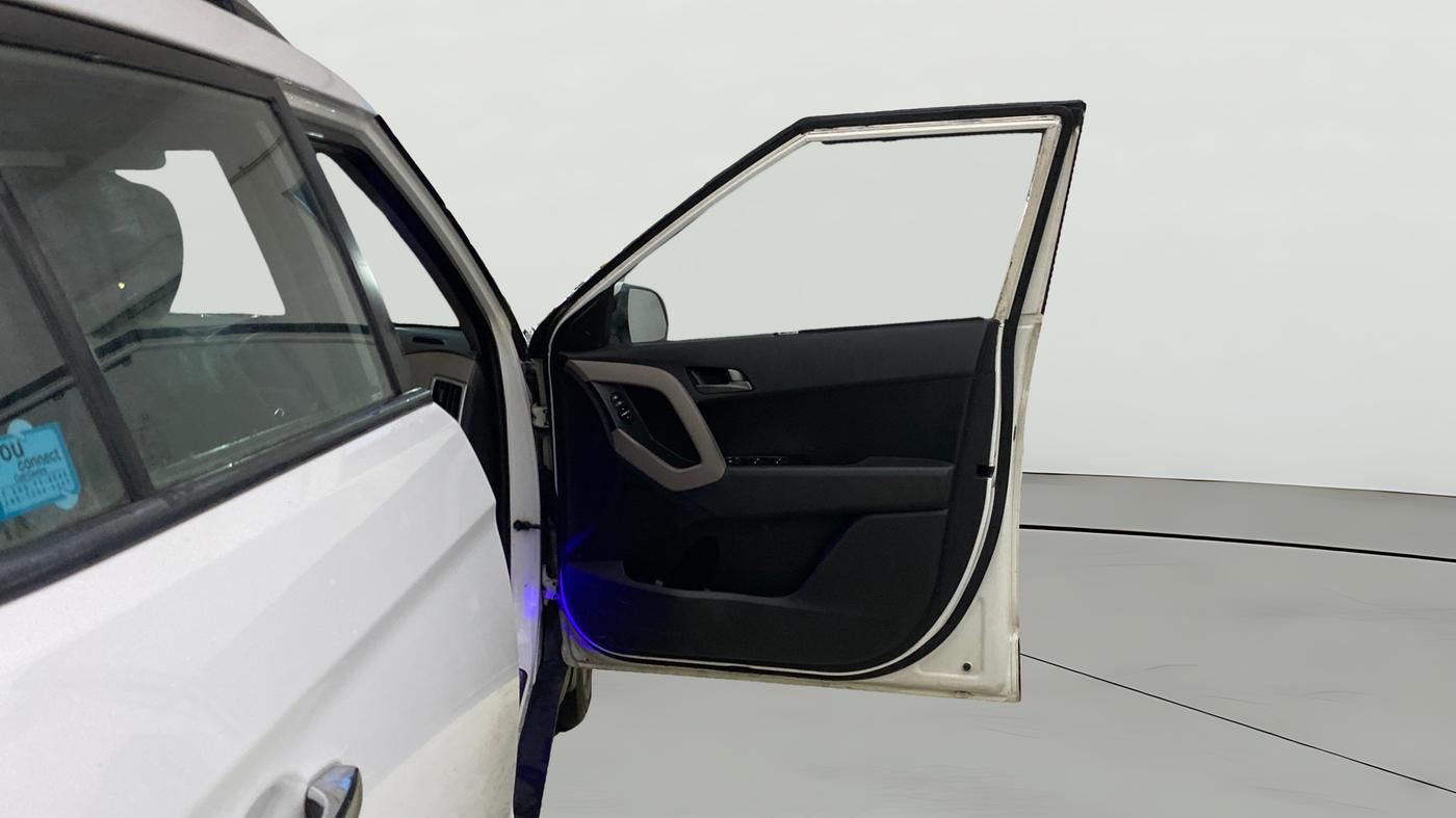 2017 Hyundai Creta SX PLUS AT 1.6 DIESEL, Diesel, Automatic, 1,16,848 km, RHS Front Door
