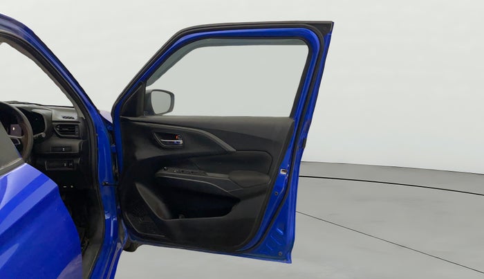 2024 Maruti Swift VXi AMT, Petrol, Automatic, 5,418 km, RHS Front Door