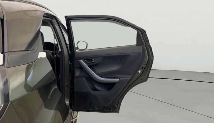 2021 Tata NEXON XM SUNROOF PETROL, Petrol, Manual, 69,427 km, RHS Rear Door