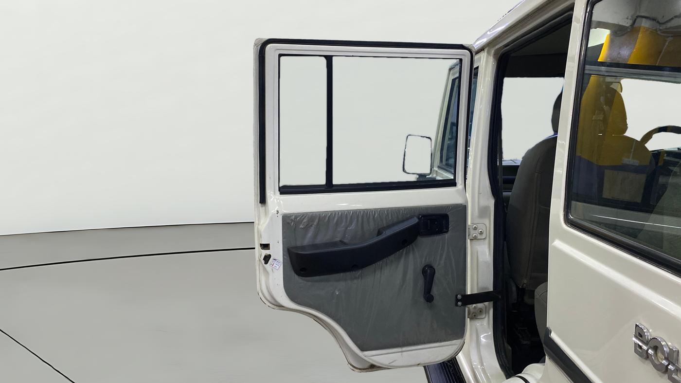 2021 Mahindra Bolero B4, Diesel, Manual, 69,497 km, LHS Rear Door