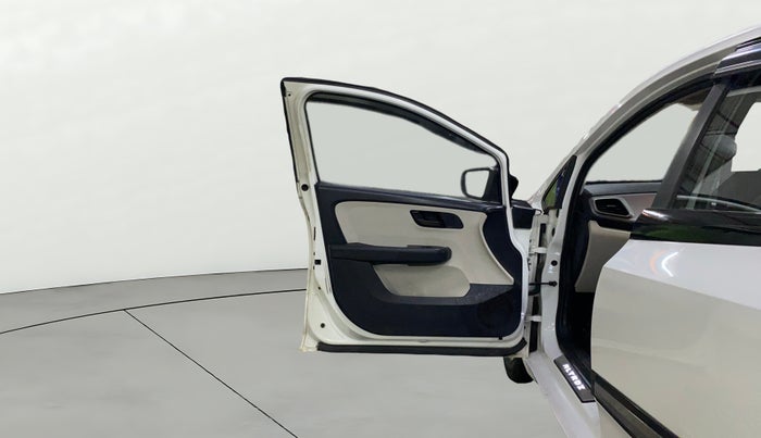 2021 Tata ALTROZ XE PLUS PETROL, Petrol, Manual, 24,791 km, LHS Front Door