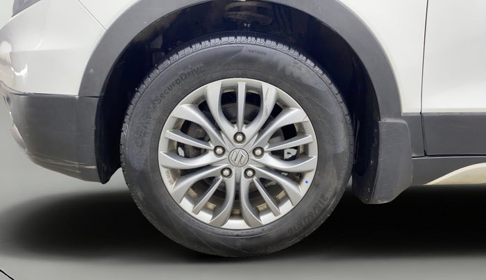 2017 Maruti S Cross ZETA 1.3, Diesel, Manual, 1,02,030 km, Left Front Wheel
