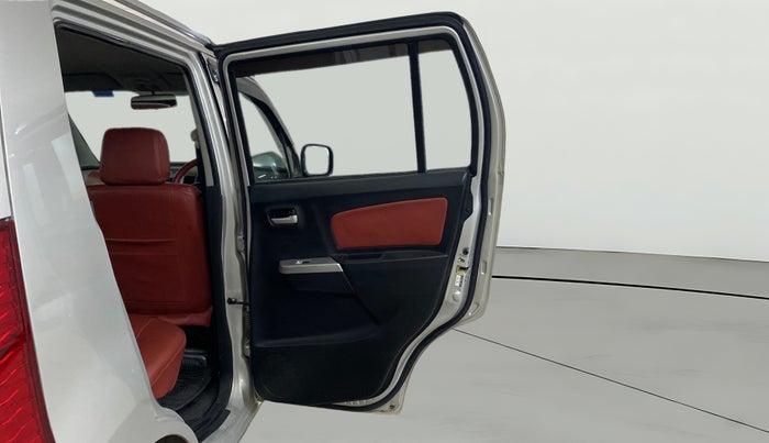 2016 Maruti Wagon R 1.0 VXI AMT, Petrol, Automatic, 24,883 km, RHS Rear Door