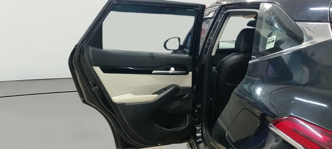 2020 KIA SELTOS HTX 1.5 PETROL, Petrol, Manual, 26,053 km, LHS Rear Door