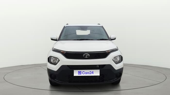 2025 Tata PUNCH Adventure (S) AMT, Petrol, Manual, 4,689 km, Front