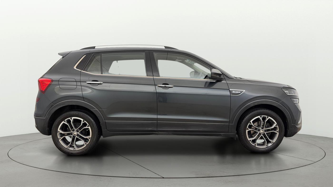 2022 Skoda KUSHAQ STYLE 1.0L TSI MT, Petrol, Manual, 30,826 km, Right Side View