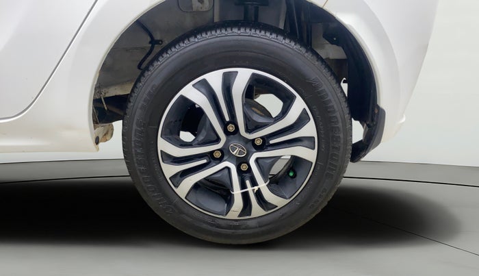 2023 Tata Tiago XT PETROL, Petrol, Manual, 30,715 km, Left Rear Wheel