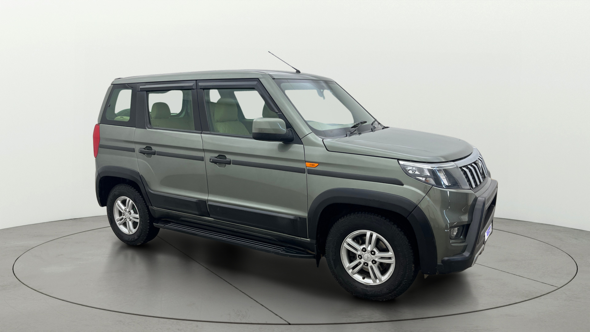 2023 Mahindra Bolero Neo N10 R
