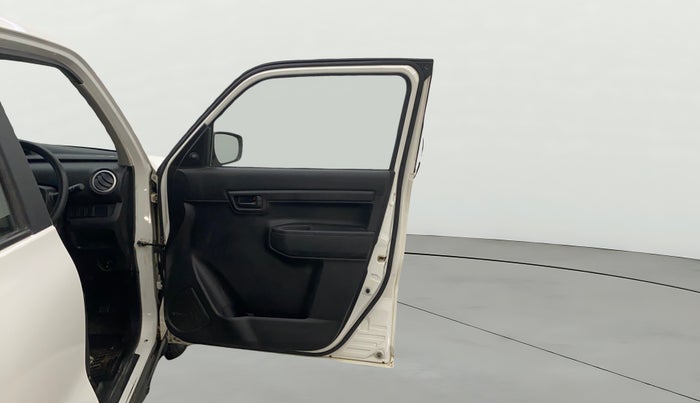 2019 Maruti S PRESSO VXI PLUS AMT, Petrol, Automatic, 72,936 km, RHS Front Door