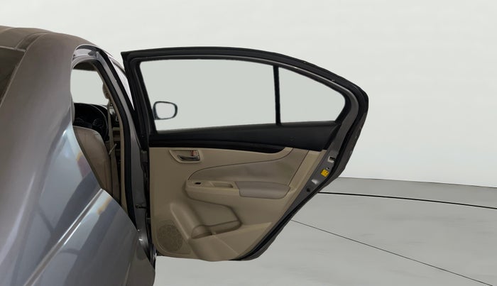 2016 Maruti Ciaz ZXI, Petrol, Manual, 85,653 km, RHS Rear Door