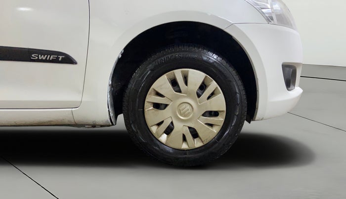 2014 Maruti Swift VXI, Petrol, Manual, 1,38,009 km, Right Front Wheel