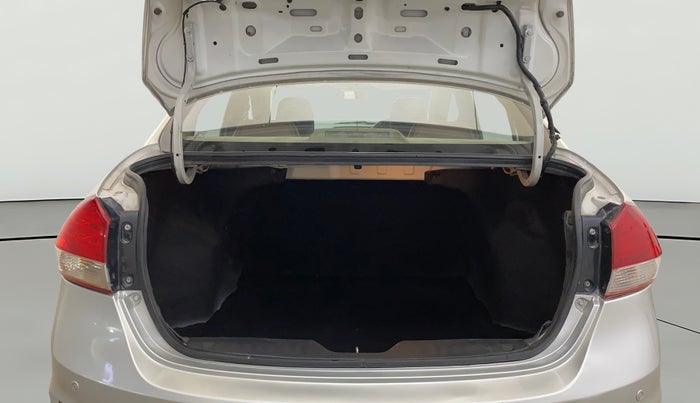 2017 Maruti Ciaz VXI+, Petrol, Manual, 75,690 km, Boot Open Zoomed View