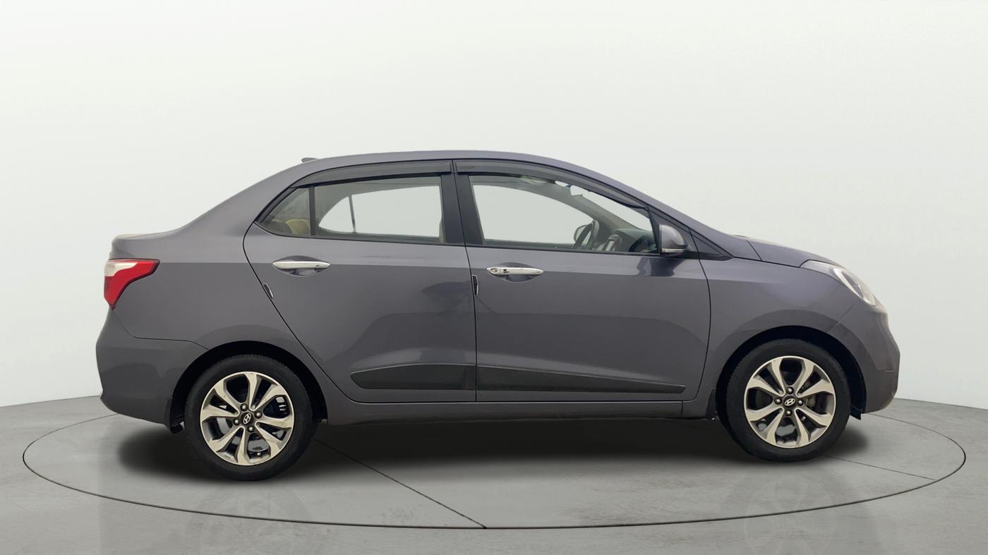 2017 Hyundai Xcent SX 1.2 (O), Petrol, Manual, 44,767 km, Right Side View