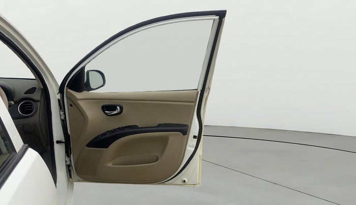 2012 Hyundai i10 SPORTZ 1.2, Petrol, Manual, 1,26,549 km, RHS Front Door