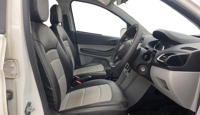 2023 Tata Tiago XT PETROL, Petrol, Manual, 5,425 km, Right Side Front Door Cabin