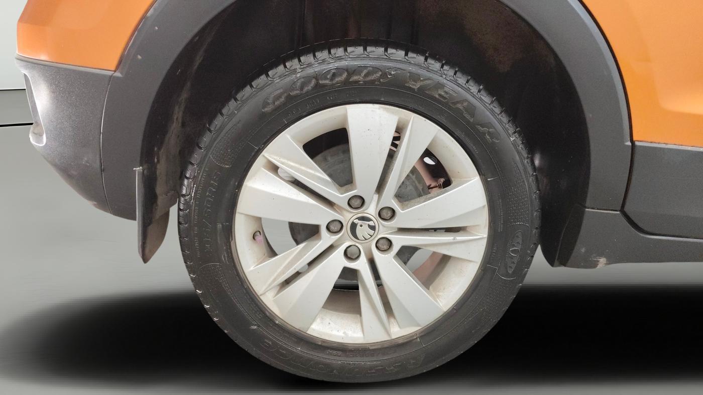 2021 Skoda KUSHAQ AMBITION 1.0L TSI AT, Petrol, Automatic, 49,886 km, Right Rear Wheel