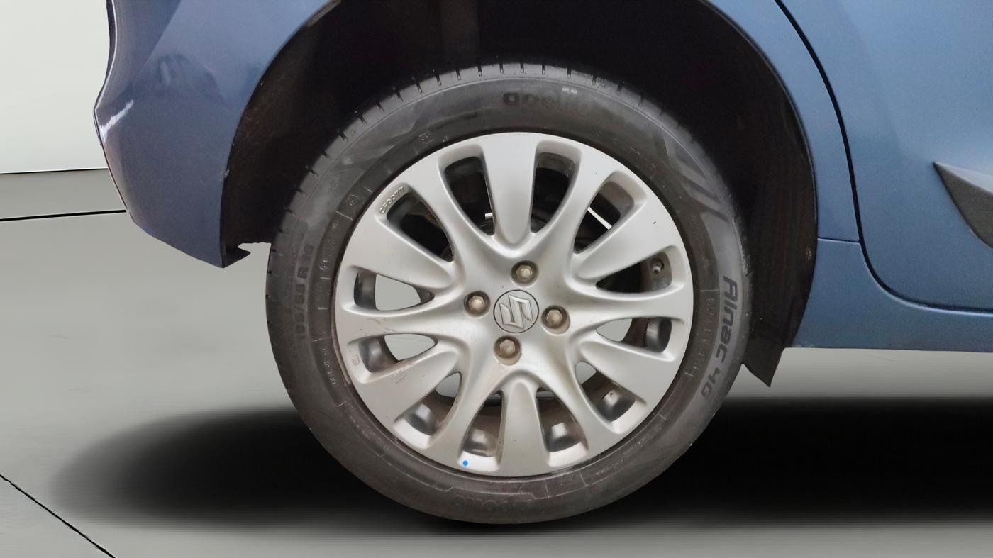 2017 Maruti Baleno ALPHA PETROL 1.2, Petrol, Manual, 37,740 km, Right Rear Wheel