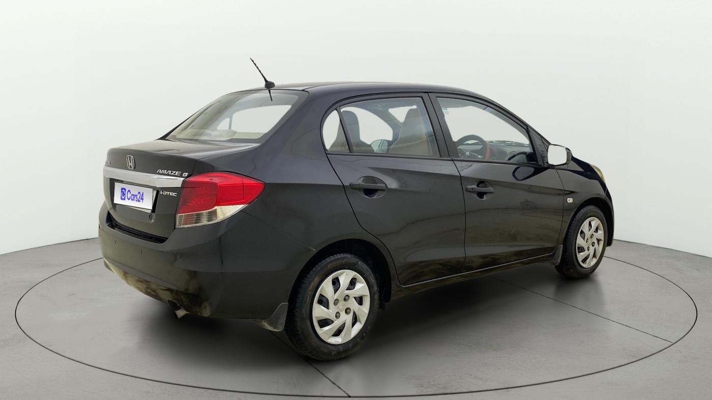 2013 Honda Amaze 1.5L I-DTEC S, Diesel, Manual, 1,13,913 km, Right Back Diagonal