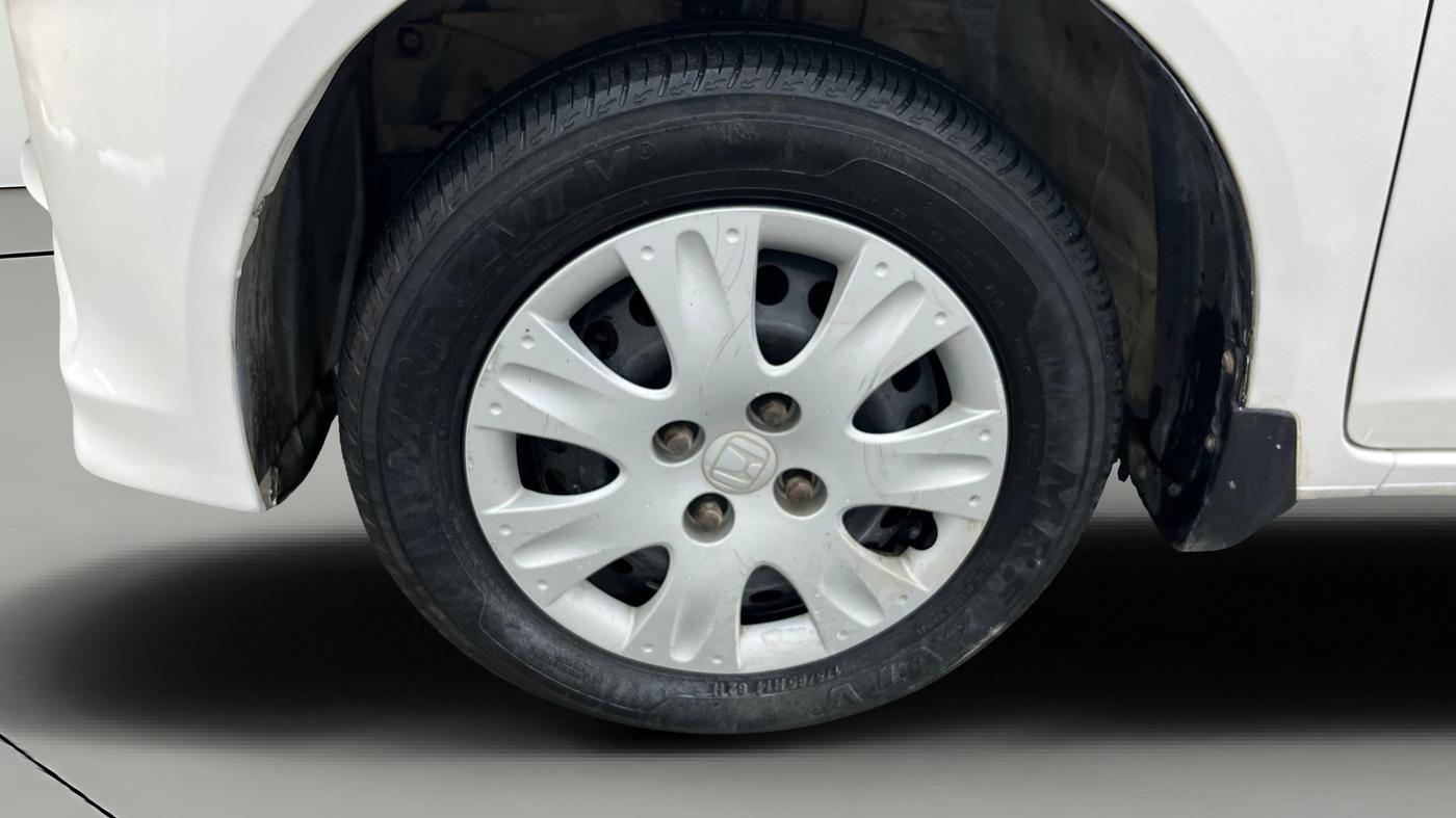 2014 Honda Amaze 1.2L I-VTEC S AT, Petrol, Automatic, 46,000 km, Left Front Wheel