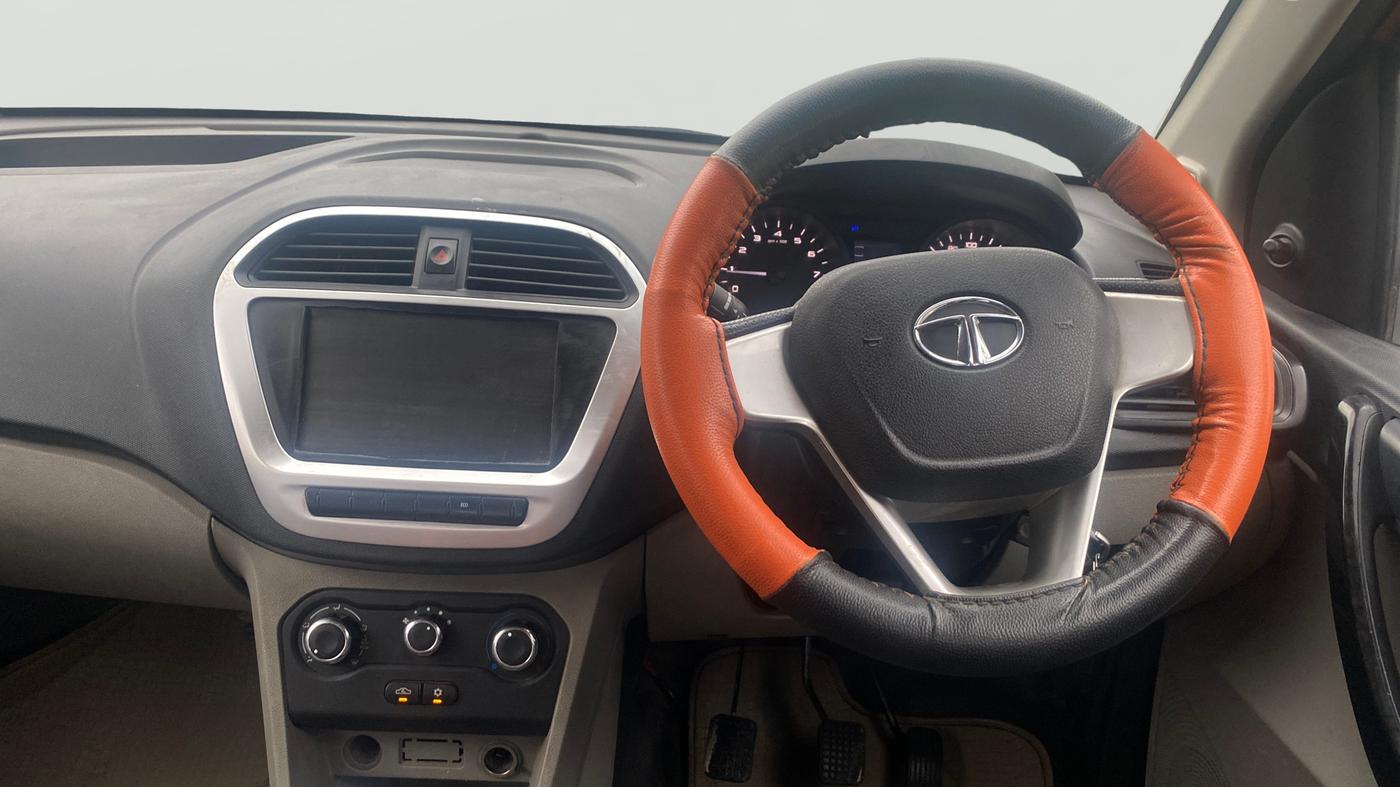 2016 Tata Tiago XM PETROL, Petrol, Manual, 55,896 km, Steering Wheel Close Up