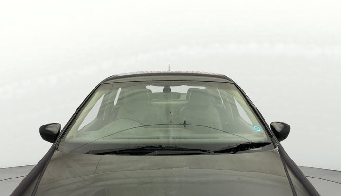 2017 Volkswagen Vento 1.2 TSI HIGHLINE PLUS AT, Petrol, Automatic, 92,325 km, Front Windshield