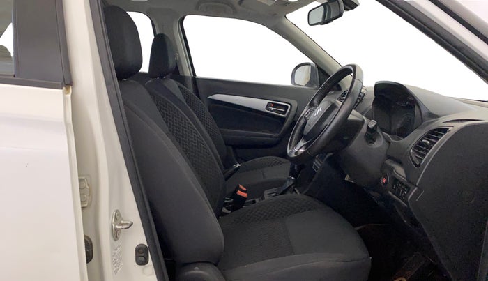 2021 Maruti Vitara Brezza ZXI PLUS AT SHVS, Petrol, Automatic, 81,216 km, Right Side Front Door Cabin