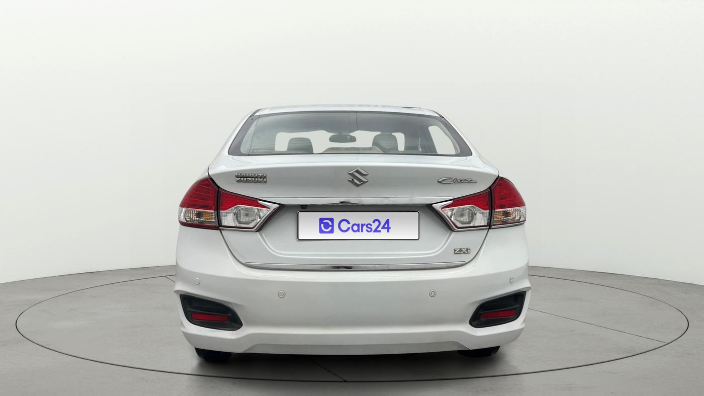 2016 Maruti Ciaz ZXI, Petrol, Manual, 69,706 km, Back/Rear