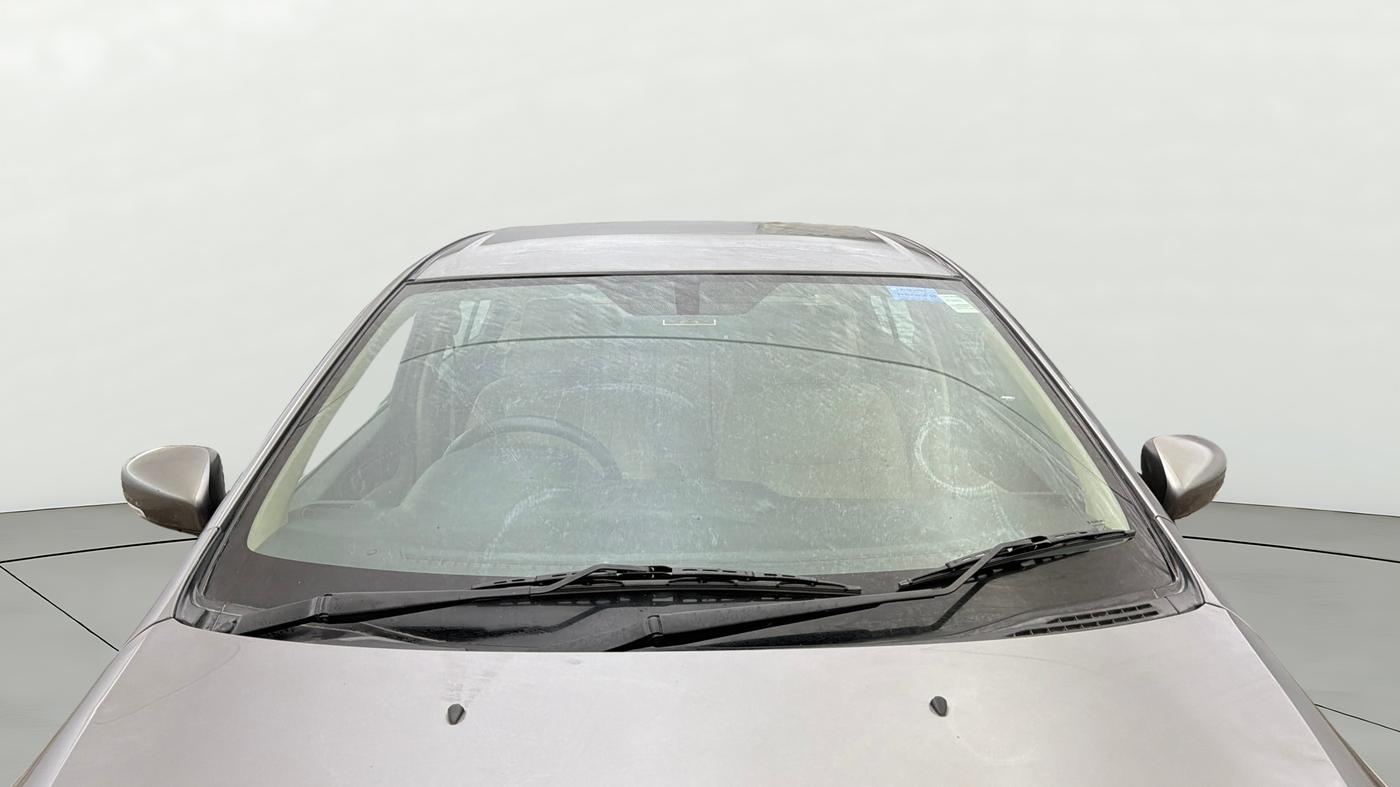 2015 Maruti Ciaz ZXI+, Petrol, Manual, 49,798 km, Front Windshield