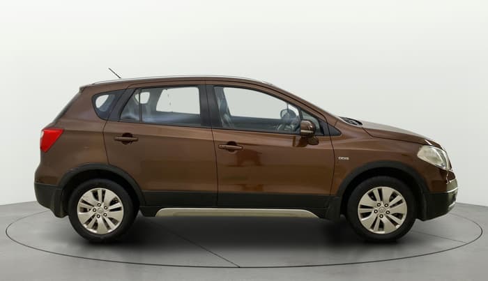 2015 Maruti S Cross ZETA 1.6, Diesel, Manual, 93,029 km, Right Side View