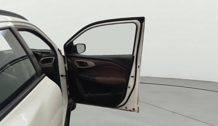 2023 Maruti FRONX DELTA PLUS 1.2L AGS, Petrol, Automatic, 46,348 km, RHS Front Door