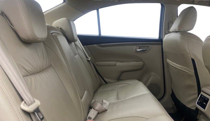 2021 Maruti Ciaz ALPHA  AT 1.5 SHVS PETROL, Petrol, Automatic, 53,305 km, Right Side Rear Door Cabin