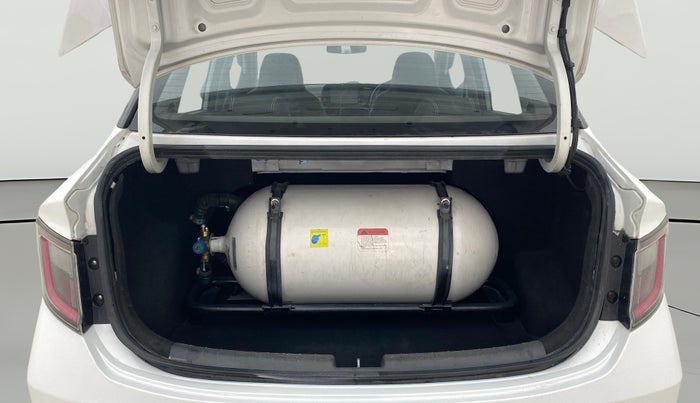 2023 Hyundai AURA SX 1.2 CNG, CNG, Manual, 59,761 km, Boot Open Zoomed View