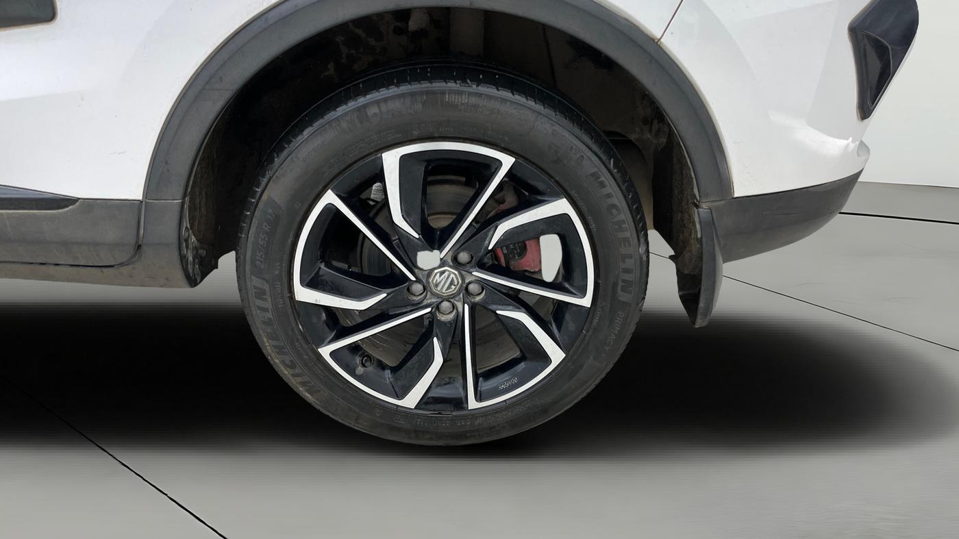 2022 MG ASTOR SHARP 1.3 TURBO AT, Petrol, Automatic, 33,380 km, Left Rear Wheel