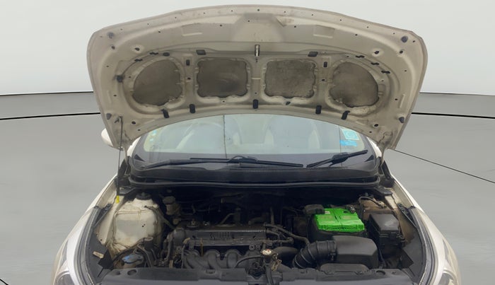 2015 Hyundai Verna FLUIDIC 4S 1.6 VTVT S, Petrol, Manual, 70,903 km, Open Bonet