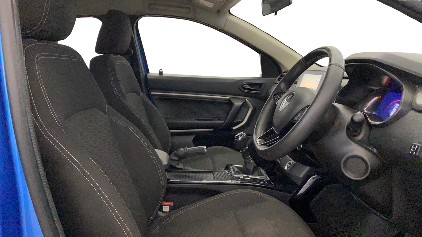 2021 Renault Kiger RXZ MT, CNG, Manual, 22,332 km, Right Side Front Door Cabin