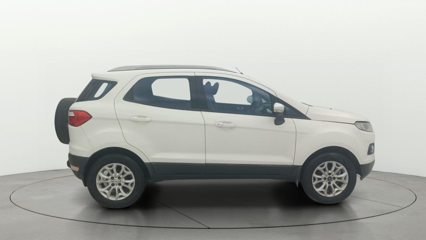 2013 Ford Ecosport TITANIUM 1.0L ECOBOOST, Petrol, Manual, 1,02,892 km, Right Side View