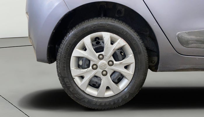 2014 Hyundai Grand i10 SPORTZ 1.2 KAPPA VTVT, Petrol, Manual, 41,802 km, Right Rear Wheel