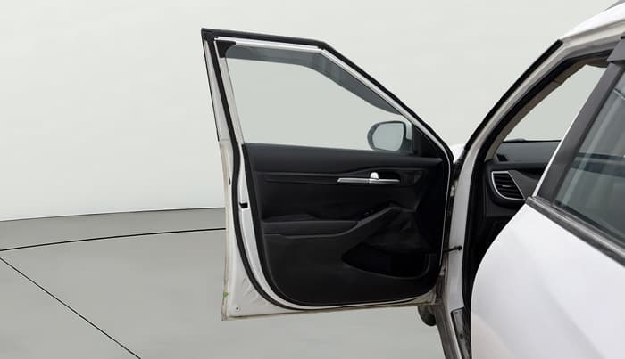 2020 KIA SELTOS HTK PLUS 1.5, Petrol, Manual, 87,429 km, LHS Front Door