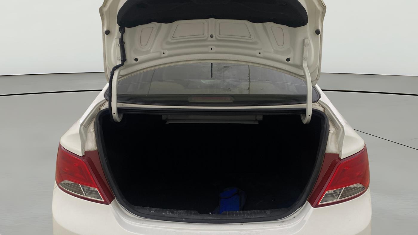 2015 Hyundai Verna 1.4 VTVT, Petrol, Manual, 48,949 km, Boot Open Zoomed View