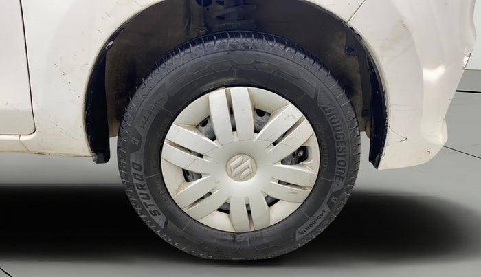 2018 Maruti Alto 800 LXI, Petrol, Manual, 72,662 km, Right Front Wheel