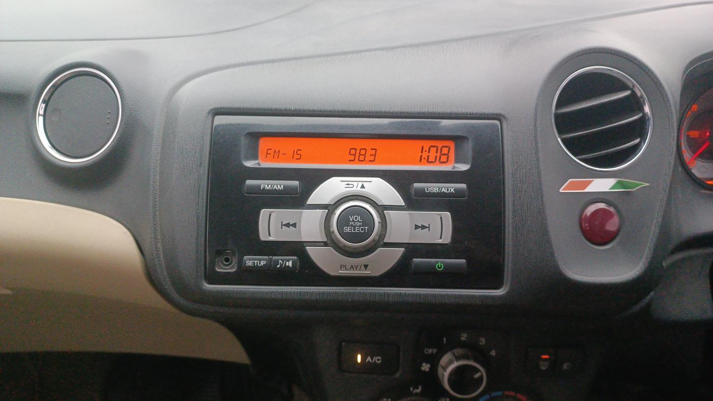2014 Honda Brio VX AT, Petrol, Automatic, 75,518 km, Air Conditioner