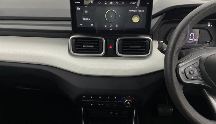 2025 Tata PUNCH Accomplished Plus (S) AMT, Petrol, Automatic, 9,348 km, Air Conditioner