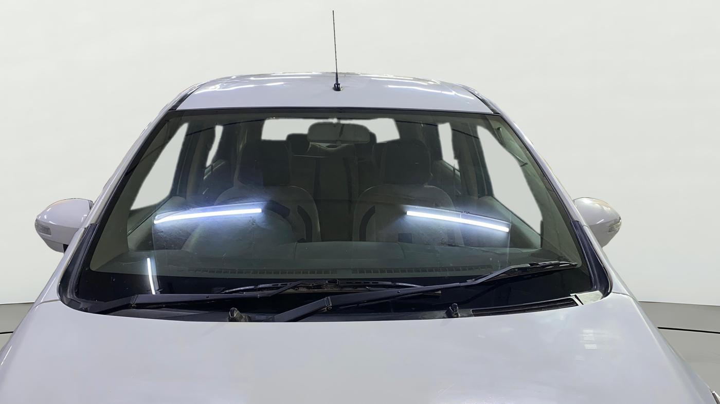 2013 Maruti Ertiga ZDI, Diesel, Manual, 88,520 km, Front Windshield