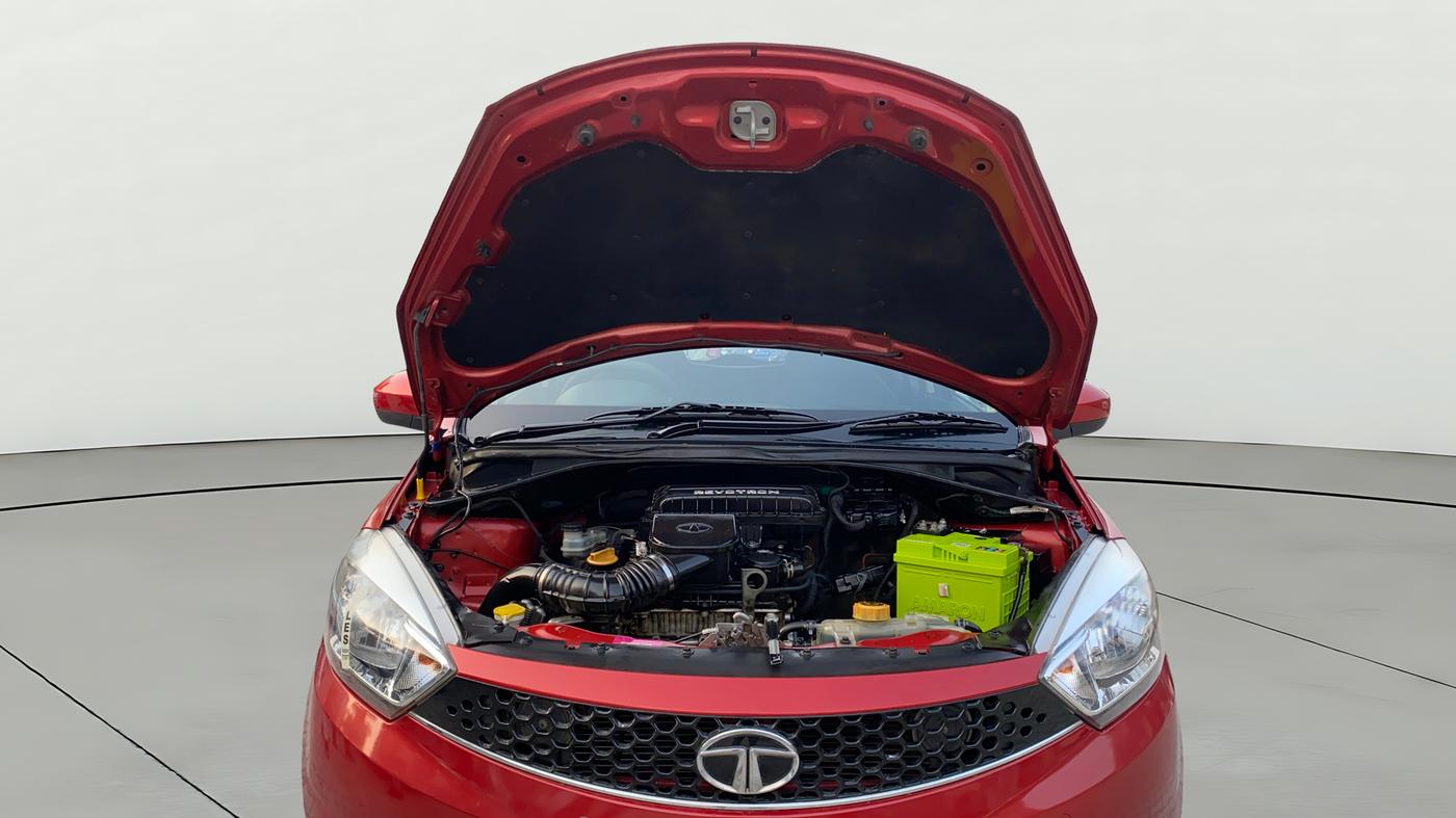 2016 Tata Tiago XT PETROL, Petrol, Manual, 82,724 km, Open Bonet