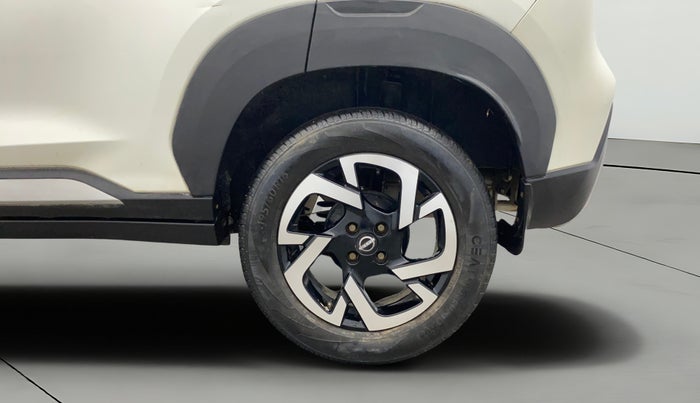 2021 Nissan MAGNITE XV PREMIUM DUAL TONE, Petrol, Manual, 25,867 km, Left Rear Wheel