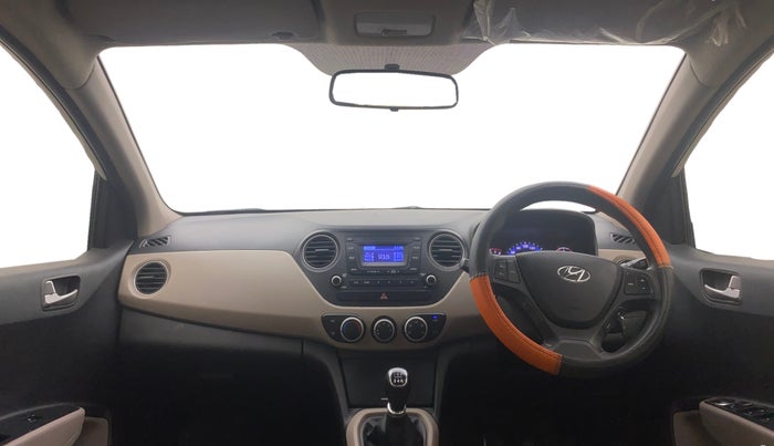 2016 Hyundai Xcent S 1.2, Petrol, Manual, 1,17,304 km, Dashboard