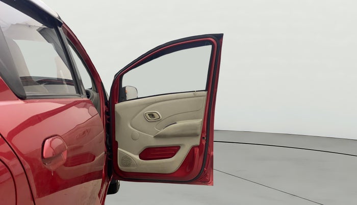 2016 Datsun Redi Go S, Petrol, Manual, 47,887 km, RHS Front Door