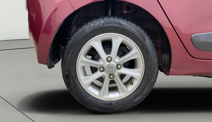 2015 Hyundai Grand i10 ASTA AT 1.2 KAPPA VTVT, Petrol, Automatic, 57,352 km, Right Rear Wheel